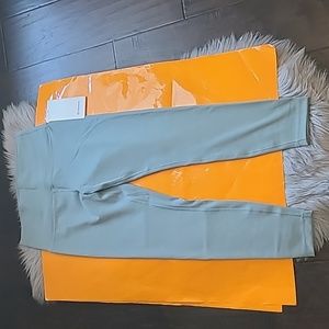 Nwt! Lululemon wunder train hi-rise legging 25" misty glade